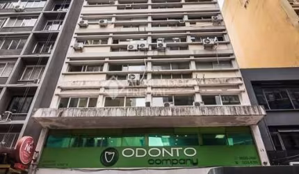 Sala comercial para alugar na Rua dos Andradas, 1237, Centro Histórico, Porto Alegre, 81 m2 por R$ 900