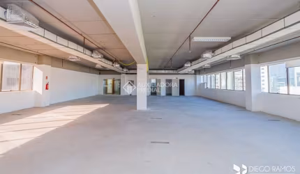 Sala comercial para alugar na Avenida Carlos Gomes, 466, Boa Vista, Porto Alegre, 318 m2 por R$ 15.000