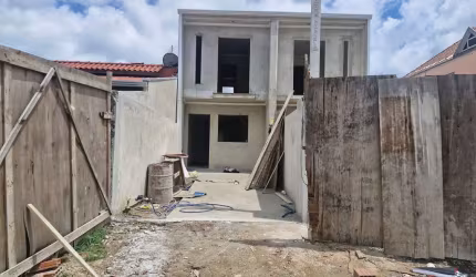 Casa com 2 quartos à venda na Rua Margarida de Andrade Weber, 468, Cidade Industrial, Curitiba, 70 m2 por R$ 370.000