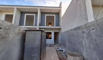Casa com 2 quartos à venda na Rua Olinda Maria Scroccaro Nichele, 124, Umbará, Curitiba por R$ 375.000