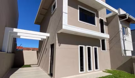 Casa em condomínio fechado com 3 quartos à venda no Campo de Santana, Curitiba  por R$ 499.000