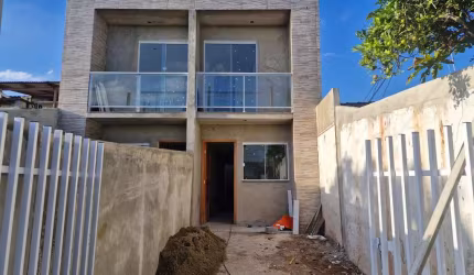 Casa com 2 quartos à venda no Tatuquara, Curitiba  por R$ 500.000