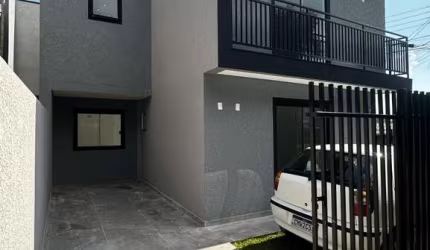 Casa com 2 quartos à venda no Tatuquara, Curitiba  por R$ 380.000