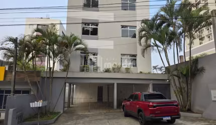APARTAMENTO Á VENDA NO CENTRO
