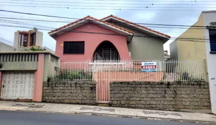 CASA/TERRENO VENDA E LOCAÇÃO NO CENTRO