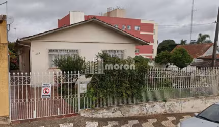 TERRENO Á VENDA NO CENTRO