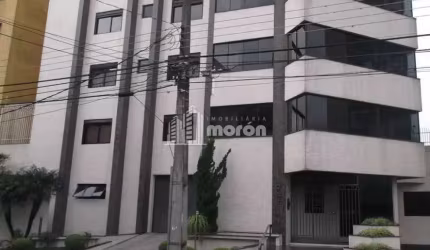 APARTAMENTO À VENDA NO CENTRO - EDIFÍCIO DE LEON