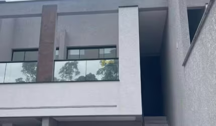 Sobrado com 03 dormitórios à venda, 95 m² por R$ 1.100.000,00 - Ressacada - Itajaí/SC