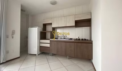 Apartamento Semi-mobiliado com 02 Dormitórios, Sacada e Salão de Festas, 60m² por R$ 2.220,00 - Cidade Nova - Itajaí/SC