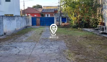 EXCELENTE GALPÃO NA VILA MORAES, COM 4 SALAS