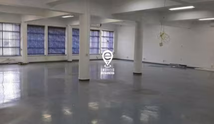 Conjunto comercial de 200m na republica apenas 2 min do metro