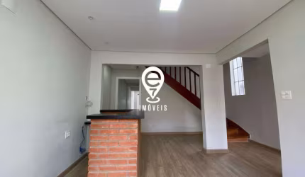 EXCELENTE SOBRADO C/ SUBSOLO E 2 VAGAS; EM ÓTIMA LOCALIZAÇÃO - ENTRE SAÚDE - PRAÇA DA ÁRVORE - CHACARA INGLESA