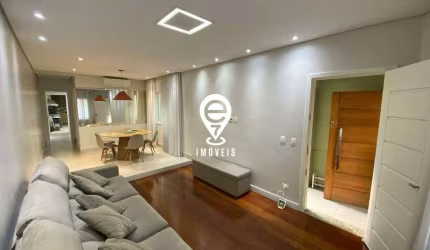 Lindo sobrado com 3 suítes e 4 vagas de garagem