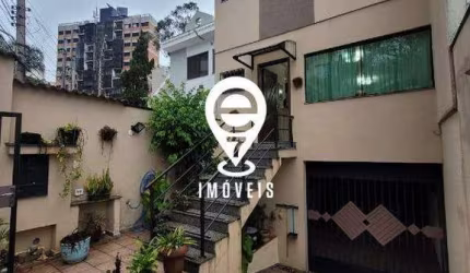 Sobrado 3 dorm, 5 vagas, 4 banheiros próximo ao Plaza sul