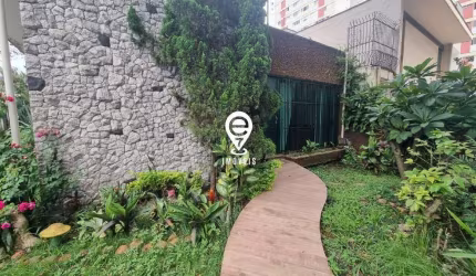 Sobrado à venda, 4 quartos, 3 vagas, Vila Clementino - São Paulo/SP