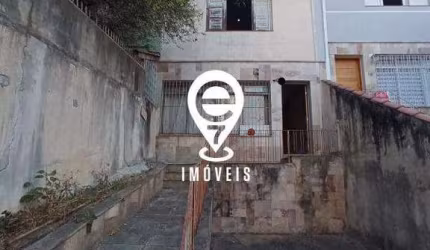 Imóvel à venda com terreno de 165m² (Zoneamento ZM)