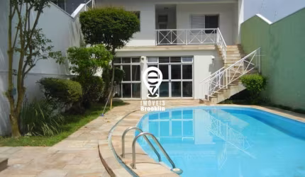 EXCELENTE CASA À VENDA NO BROOKLIN 450m² - 3 DORMITÓRIOS - PISCINA - 4 VAGAS