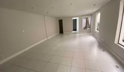Sobrado à venda, 4 quartos, 1 suíte, Brooklin Paulista - São Paulo/SP