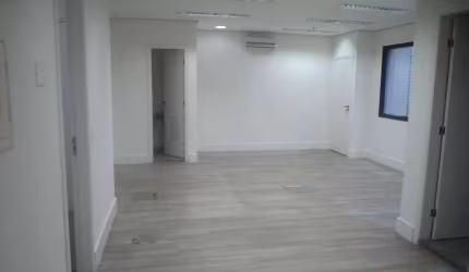 Conjunto à venda, 1 vaga, Vila Olímpia - São Paulo/SP