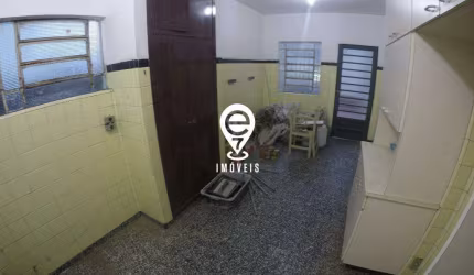 Casa à venda, 3 quartos, 2 vagas, Mirandópolis - São Paulo/SP