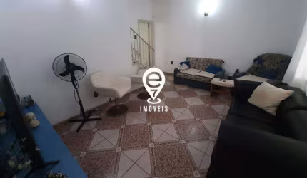 Sobrado à venda, 3 quartos, 2 vagas, São Judas - São Paulo/SP
