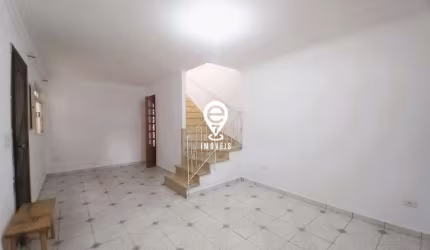 CASA PARA VENDA DE 2 DORMITÓRIOS NA VILA SANTA CATARINA!
