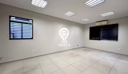 Sobrado Comercial próximo ao Metrô com 175 m², 6 salas, 3 vagas - Vila da Saúde / SP