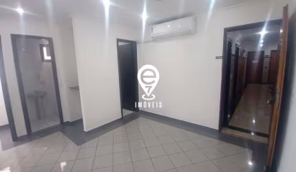 EXCELENTE SALA COMERCIAL PARA LOCAÇÃO NA PRAÇA DA ÁRVORE!