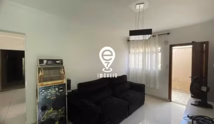 CASA DE 03 DORMITÓRIOS EM SÃO BERNARDO DO CAMPO
