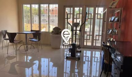 Linda Casa 5 dormitórios 6 vagas - Bosque da Saúde