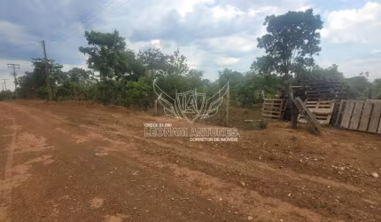 Terreno à venda na Avenida CH 2, SN, Parque das Laranjeiras, Caldas Novas por R$ 15.000