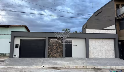 Casa com 4 quartos à venda na Rua 1, Jardim Paraíso, Caldas Novas por R$ 1.700.000