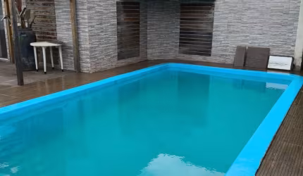 Casa com 2 Quartos | 3 Banheiros | Área de Lazer