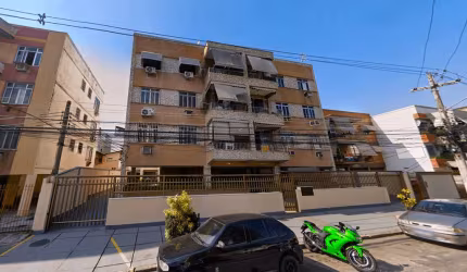 Apartamento com 2 dormitórios à venda, 69 m² por R$ 420.000 - Vila Valqueire - Rio de Janeiro/RJ