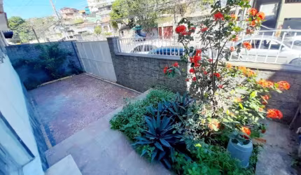 Apartamento térreo  à venda, 73 m² por R$ 275.000,00 - Vila Valqueire - Rio de Janeiro/RJ