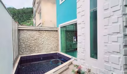 Casa com 4 dormitórios à venda, 320 m² por R$ 750.000 - Taquara - Rio de Janeiro/RJ