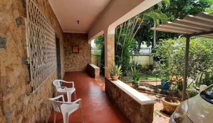 Casa com 3 dormitórios à venda, 140 m² por R$ 700.000 - Vila Valqueire - Rio de Janeiro/RJ
