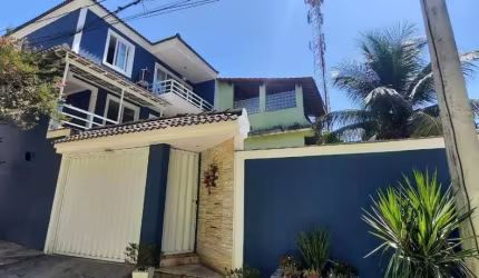 Casa com 3 dormitórios à venda, 200 m² por R$ 749.000 - Vila Valqueire - Rio de Janeiro/RJ