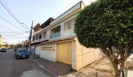 Casa com 4 dormitórios à venda, 210 m² por R$ 750.000 - Bento Ribeiro - Rio de Janeiro/RJ