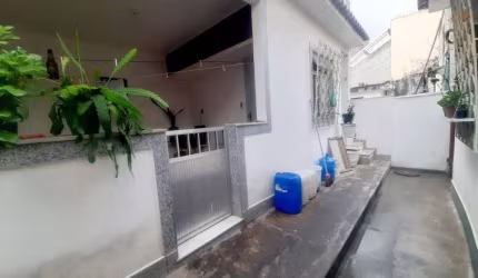 Casa com 5 dormitórios à venda, 130 m² por R$ 500.000 - Madureira - Rio de Janeiro/RJ