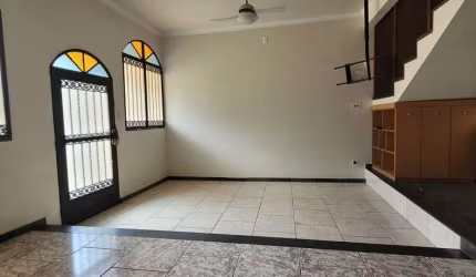 Casa com 3 dormitórios à venda, 150 m² por R$ 500.000 - Vila Valqueire - Rio de Janeiro/RJ