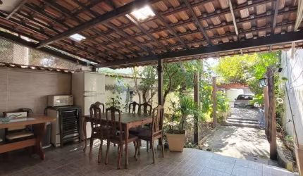 02 Casas com 2 dormitórios à venda, 241 m² por R$ 500.000 - Madureira - Rio de Janeiro/RJ