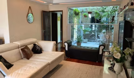 Casa com 4 dormitórios à venda, 340 m² por R$ 1.700.000 - Vila Valqueire - Rio de Janeiro/RJ