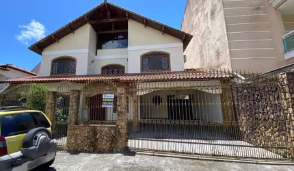 Casa 3 Dormitórios à Venda - R$ 1.190.000,00 Localizada em Vila Valqueire, Rio de Janeiro  - ACEITA