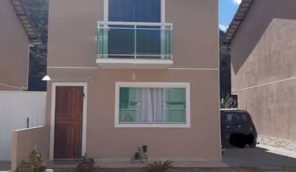 Vendo Casa em Amparo (Barroso), com Excelente Quintal