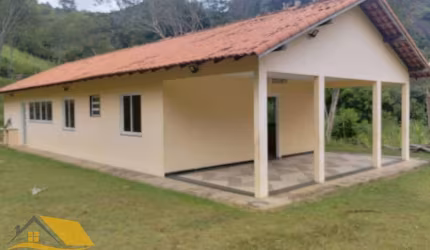Vendo Chácara na Pedra Branca, Bom Jardim com 20 mil Mts² e Casa com 3 Quartos