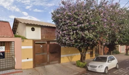 Casa com 3 quartos  à venda, 300.65 m2 por R$1300000.00  - Lago Parque - Londrina/PR