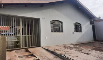 Casa com 3 quartos  à venda, 92.59 m2 por R$400000.00  - Santa Monica - Londrina/PR