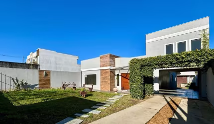 Casa com 4 quartos à venda na Rua Francisco Braga, 60, Jardim Carvalho, Ponta Grossa, 285 m2 por R$ 995.000