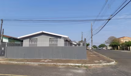 Casa com 3 quartos à venda na Rua Vereador Dorival de Arruda Moura, 237, Uvaranas, Ponta Grossa, 324 m2 por R$ 360.000